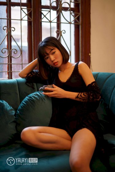 招摇小说